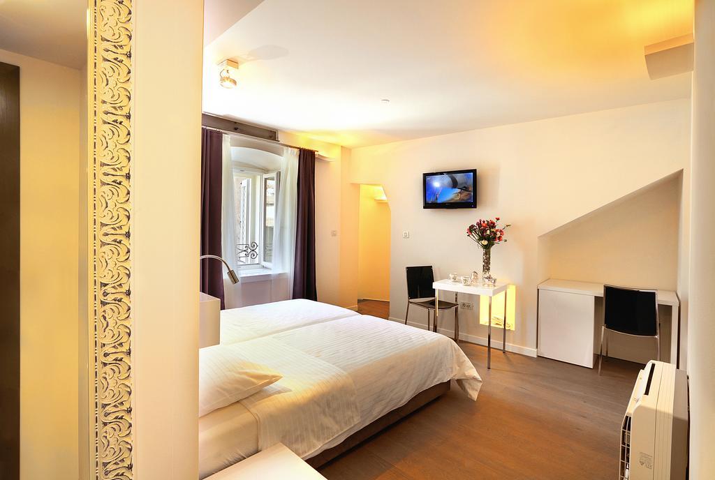 La Porta Luxury Rooms Split Room photo